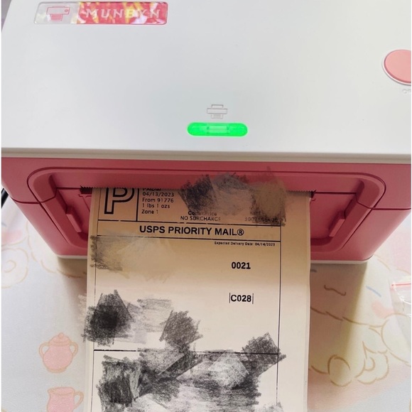 Munbyn P941 Upgraded 2.0] Munbyn pink thermal printer added a USB flash - Picture 1 of 5